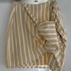 Lulus mini skirt size small ties on side